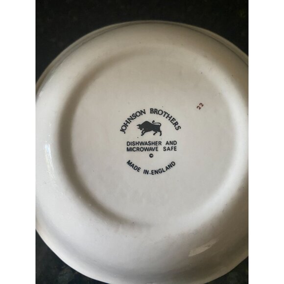 Johnson Brothers "Summer Chintz" 6 Inch Square Cereal Bowls, (Qty. 2), Japan - Picture 8 of 8